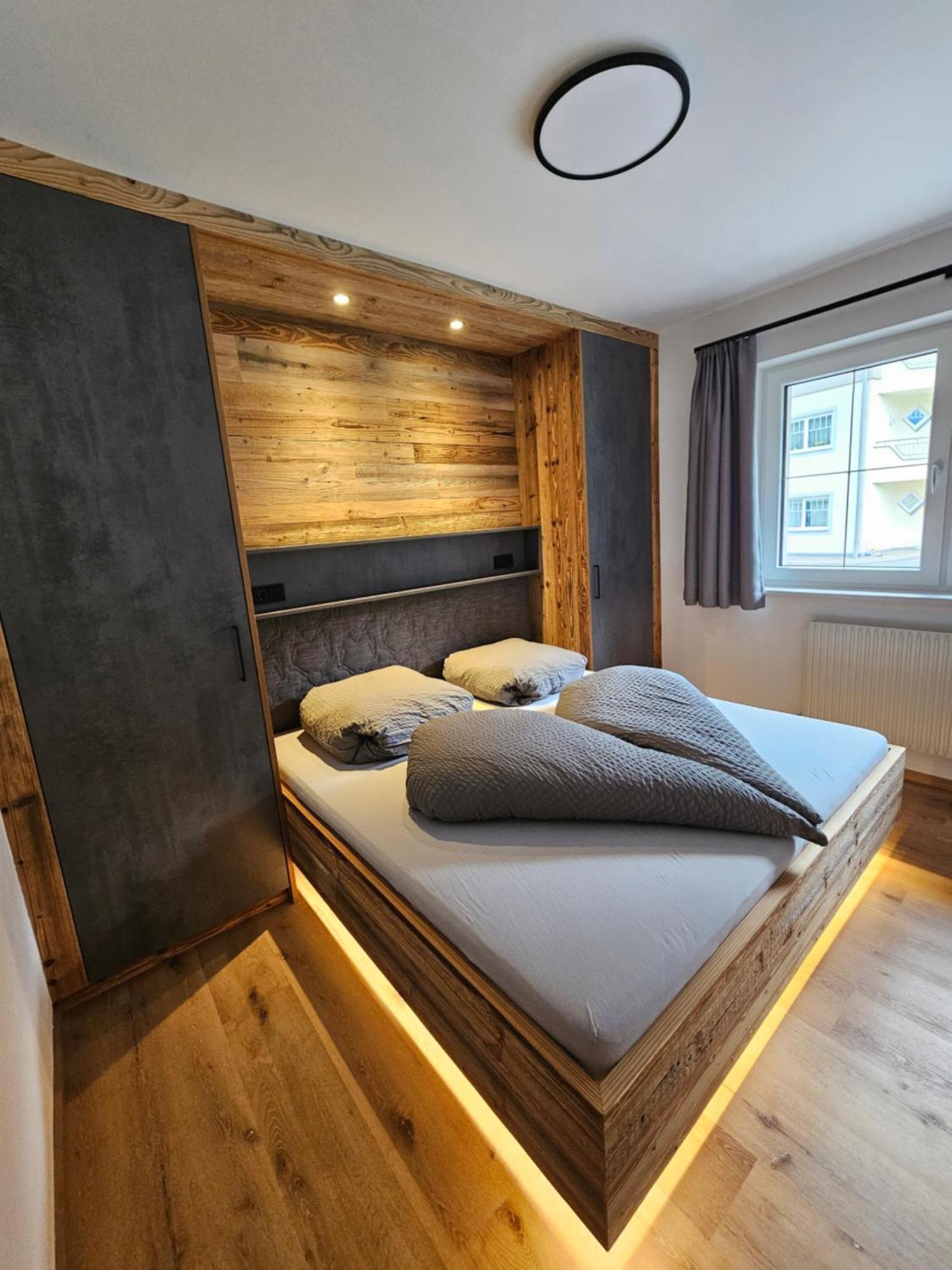 Roasthof Apartment *